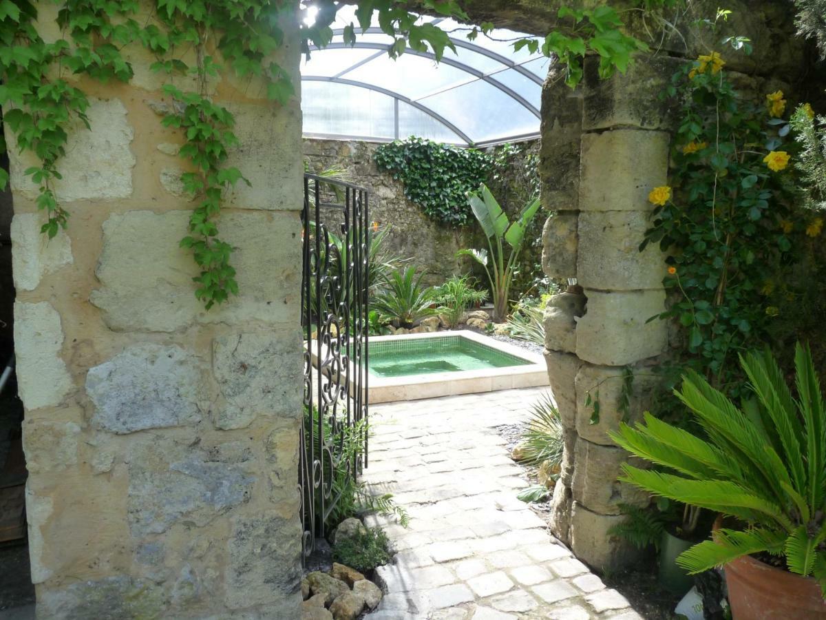 Chambres D'Hotes Domaine De Ginouilhac Le Taillan-Médoc Kültér fotó